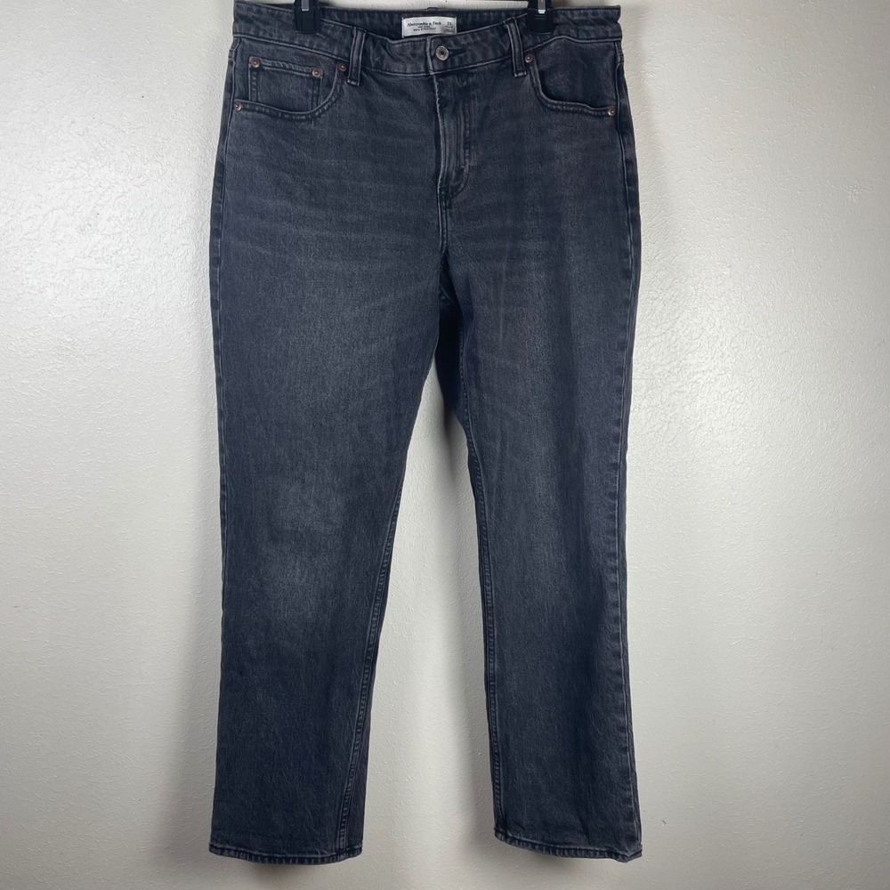 Abercrombie & Fitch Mid Rise 90's Straight Jeans Womens 31 Regular Washed Black